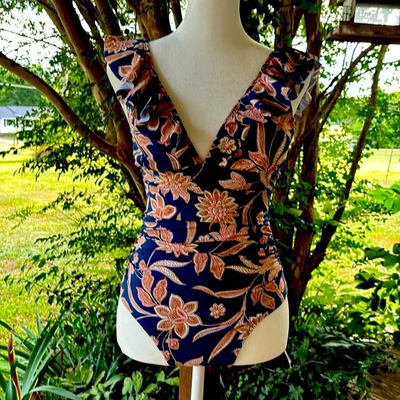 CupShe Blue Floral One piece Swimsuit XS ruffled v neckline lace up back NWT - Picture 1 of 8